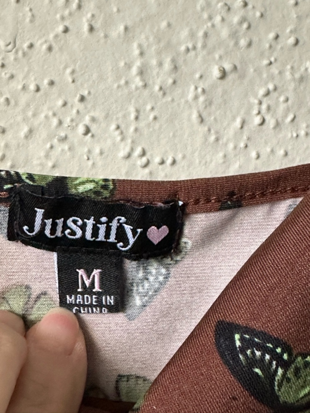Justify Brown butterfly print dress size medium slip dress preowned. - Picture 5 of 6